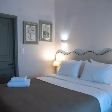 Acropolis Hotel
